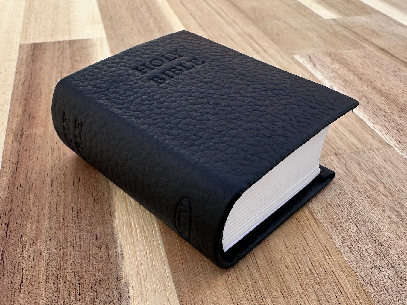 Tiny Bible, Cowhide NKJV